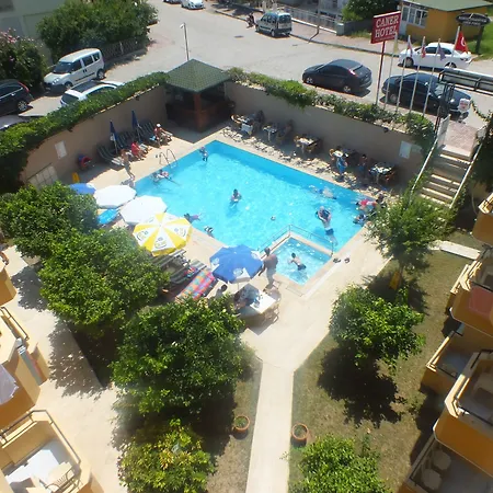 Caner Hotel 2*